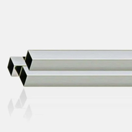 Tube 40x40x2mm inox 304 brossé pour intérieur