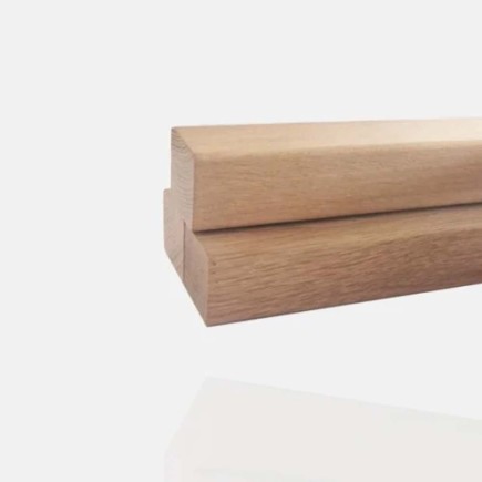 Main courante 40x40mm bois de chêne pour intérieur